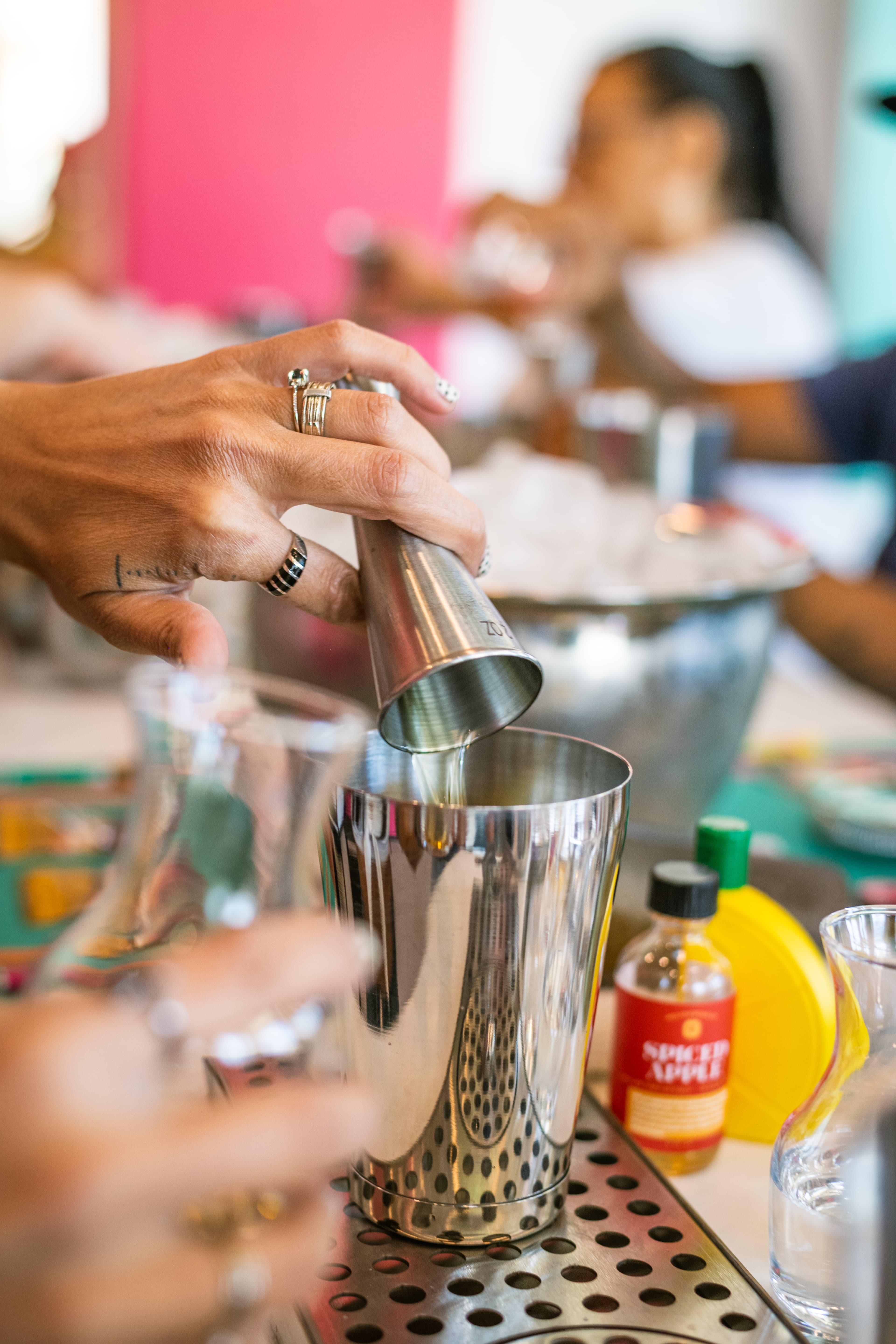 Home Bar Hacks: Crafting Your Perfect Pour with TalkTales Entertainment