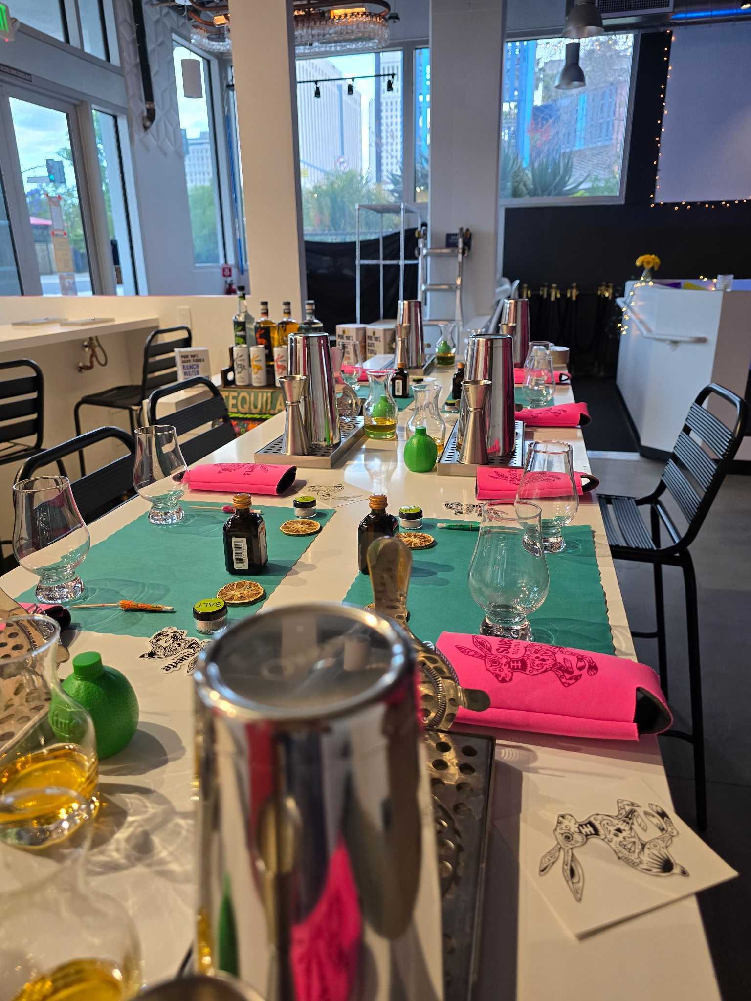 Why Everyone Should Try a Mixology Class at Least Once